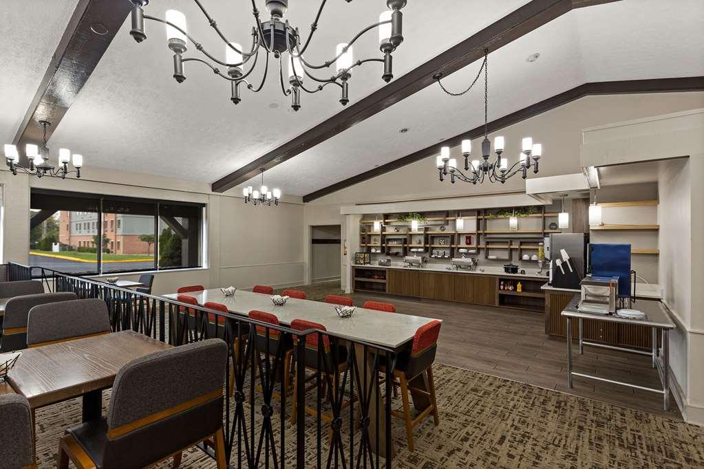 The Clover Hotel, Ascend Hotel Collection South Bend Restoran fotoğraf