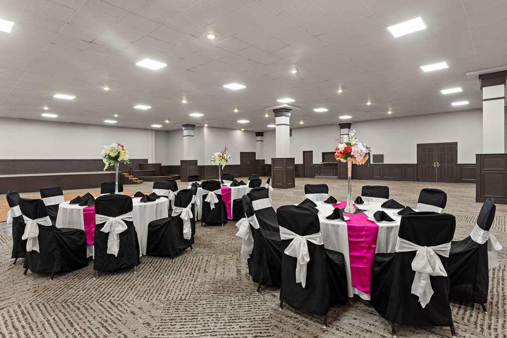 The Clover Hotel, Ascend Hotel Collection South Bend Konforlar fotoğraf